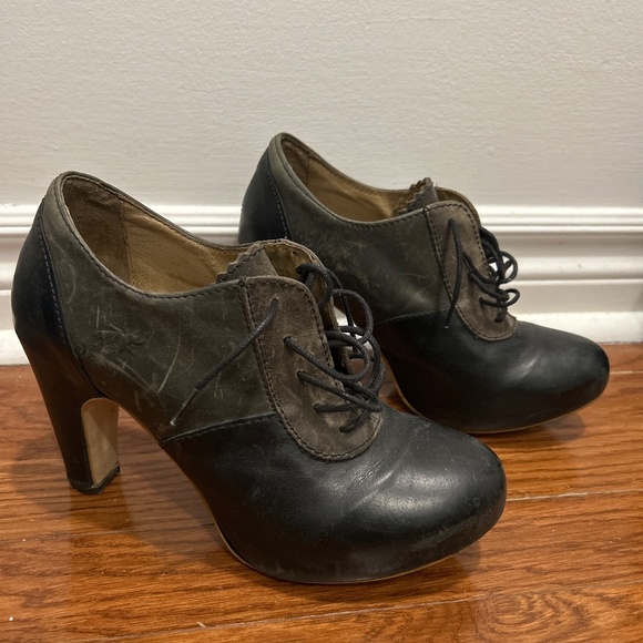 London Fly Girl booties - Picture 2 of 6